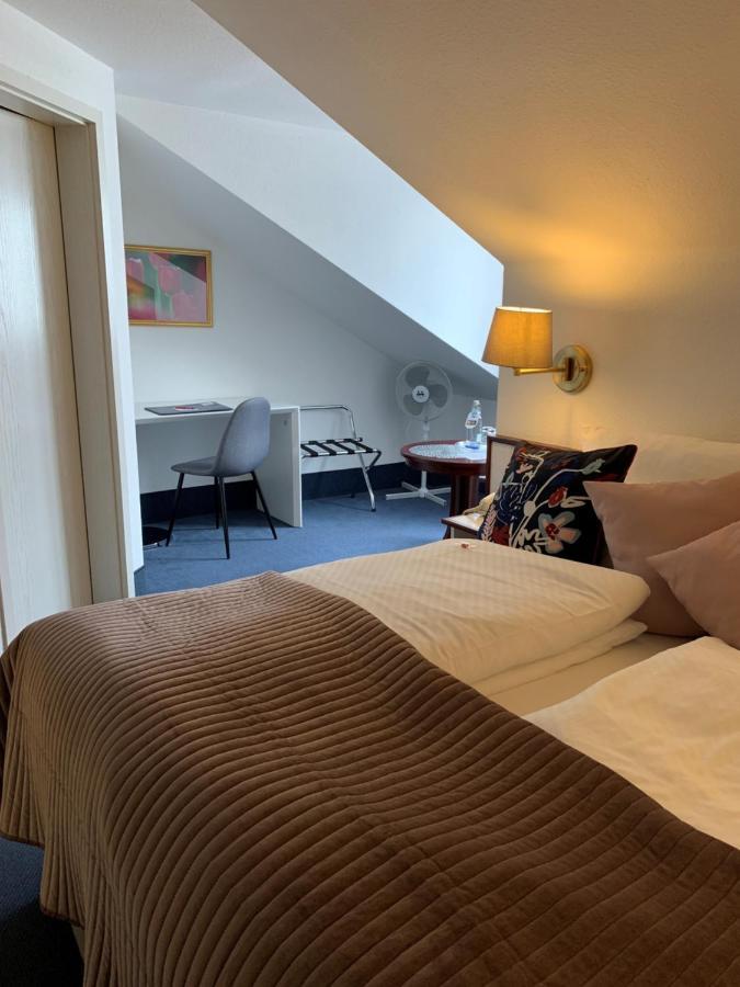 Stadthotel Geis Bad Neustadt an der Saale Buitenkant foto