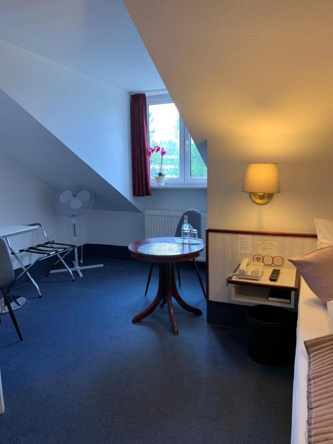 Stadthotel Geis Bad Neustadt an der Saale Buitenkant foto
