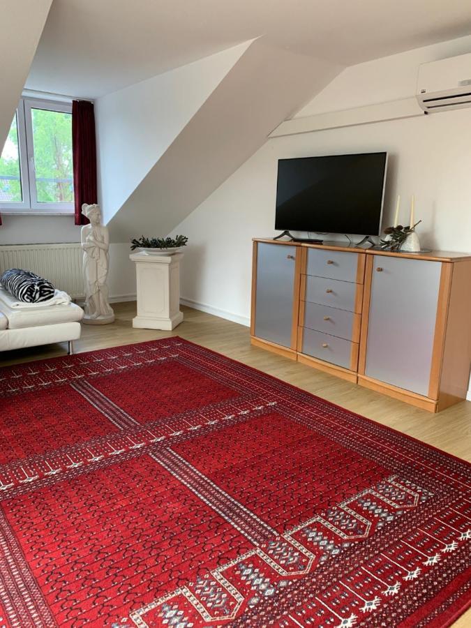 Stadthotel Geis Bad Neustadt an der Saale Buitenkant foto