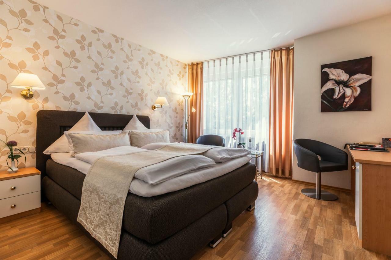 Stadthotel Geis Bad Neustadt an der Saale Buitenkant foto