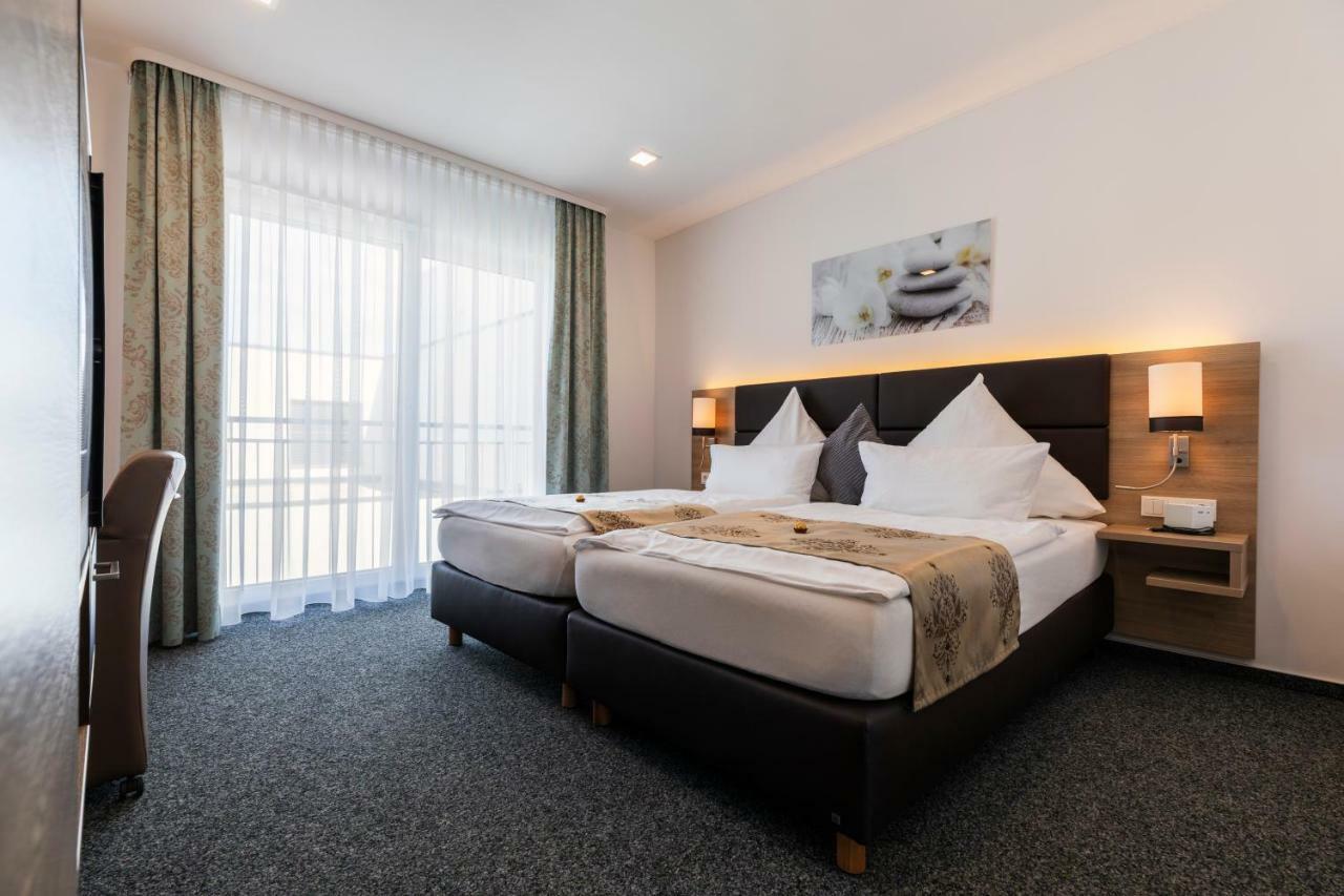 Stadthotel Geis Bad Neustadt an der Saale Buitenkant foto