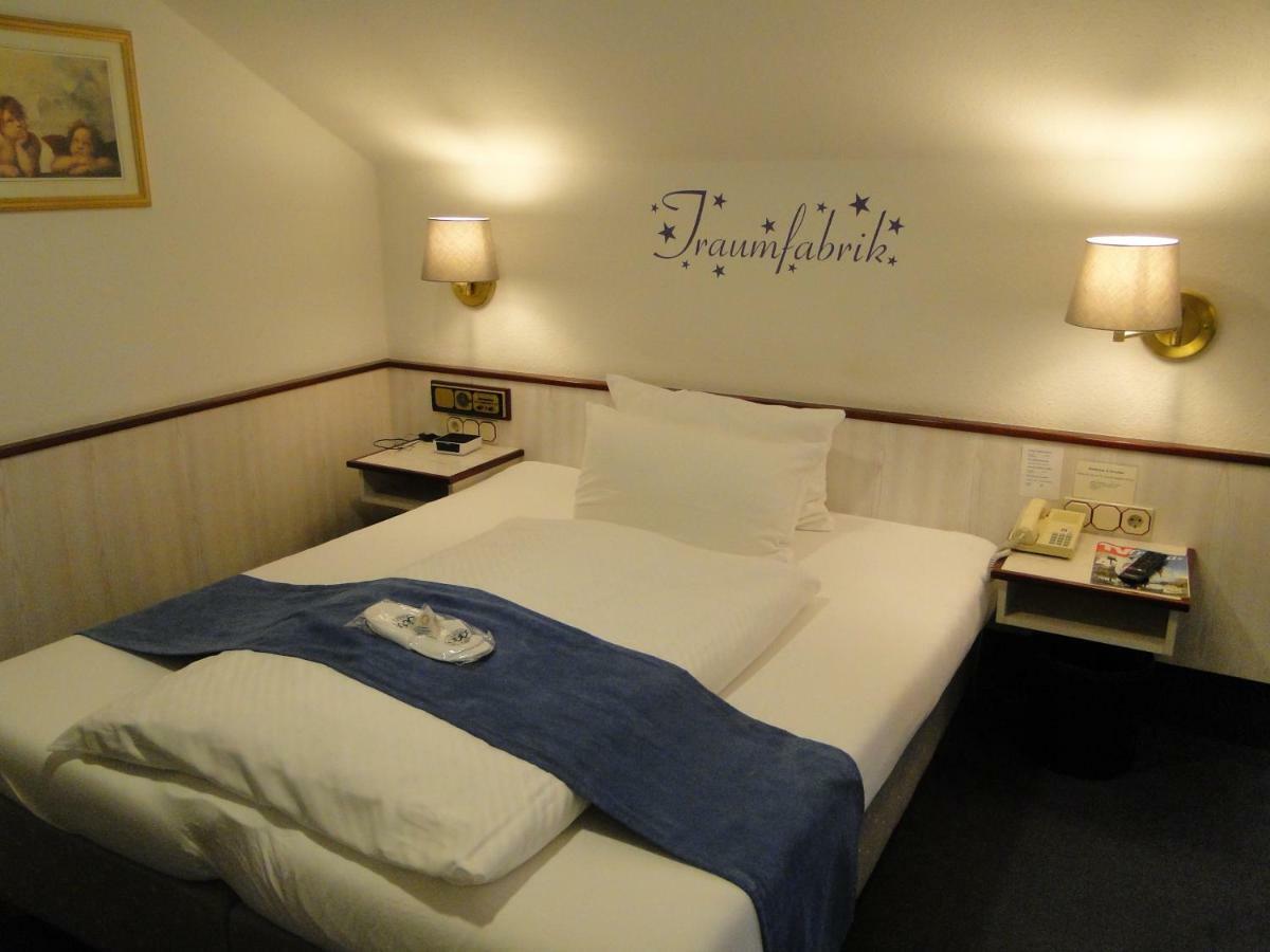 Stadthotel Geis Bad Neustadt an der Saale Buitenkant foto