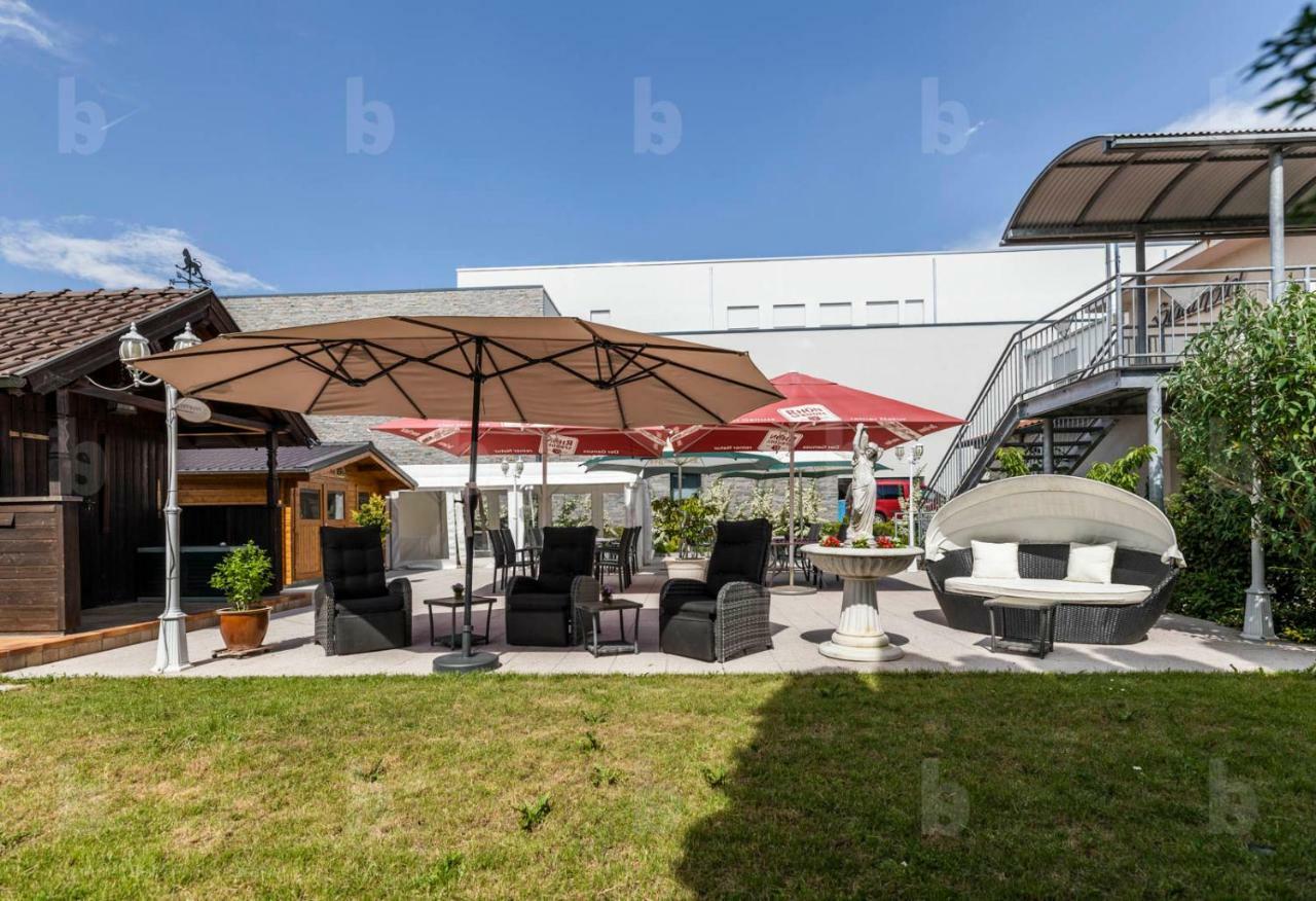 Stadthotel Geis Bad Neustadt an der Saale Buitenkant foto